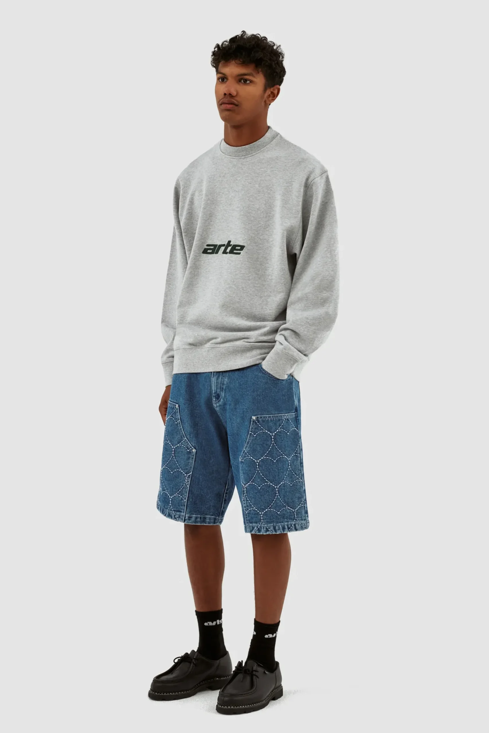 Arte Antwerp Carlos Arte Crewneck